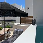 Island Charm