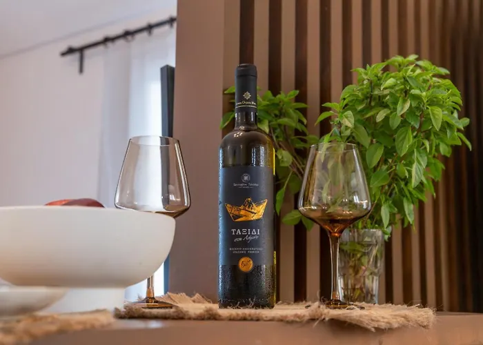 Island Charm Imerovigli (Santorini)